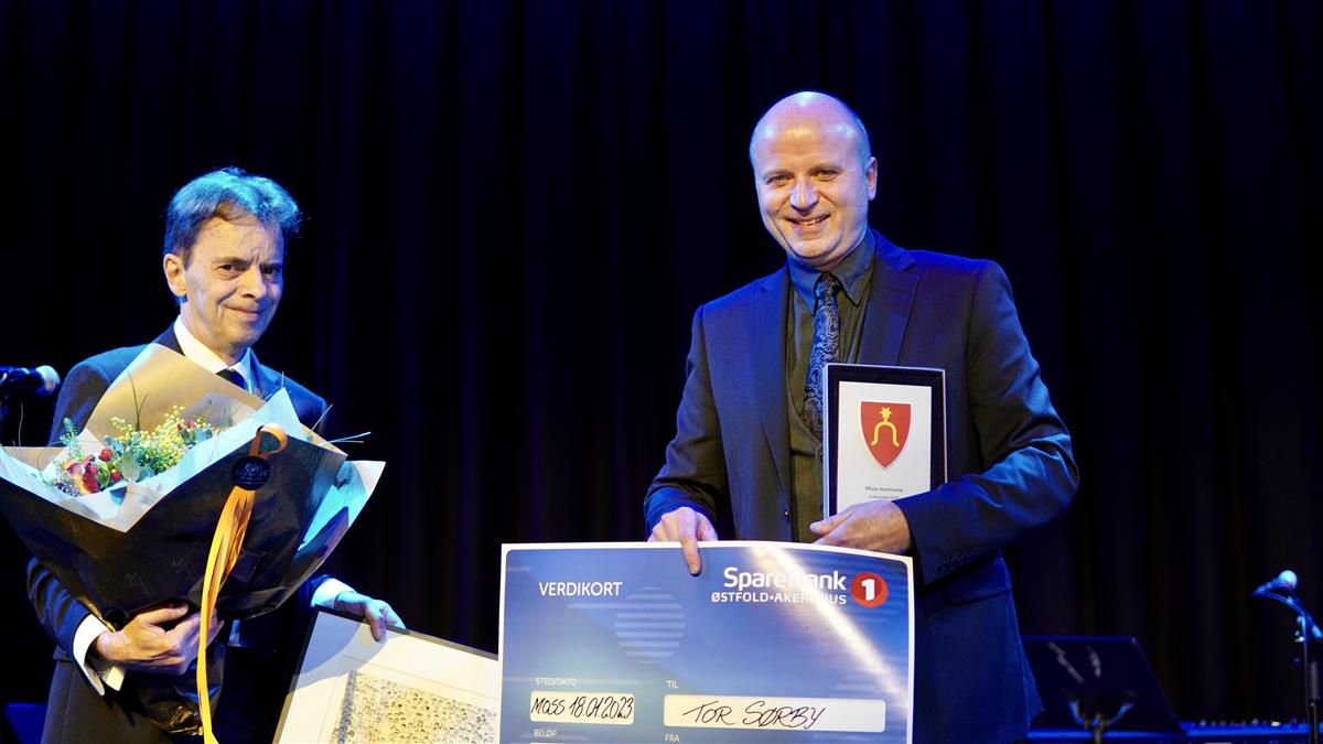 Tor Sørby ble tildelt Moss kommunes kulturpris for 2022 - Klikk for stort bilde